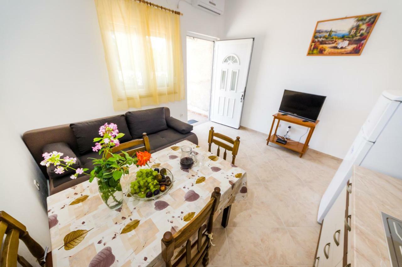 Apartment Culina Pridraga Exterior photo
